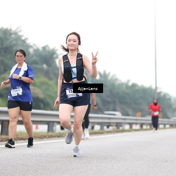Runner Photo 7439156