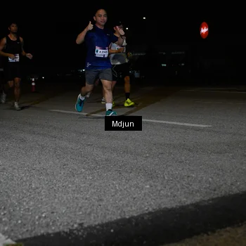 Runner Photo 7439157