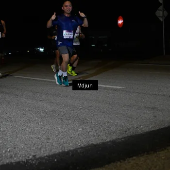 Runner Photo 7439159