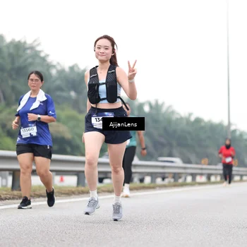 Runner Photo 7439160
