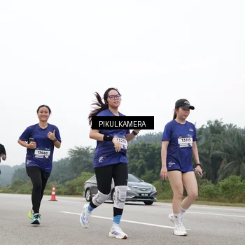 Runner Photo 7439167