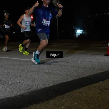 Runner Photo 7439172