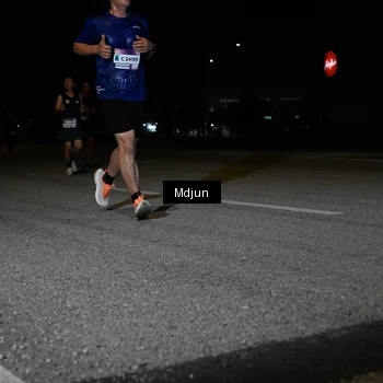Runner Photo 7439181