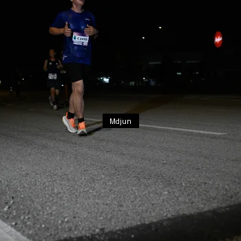Runner Photo 7439182
