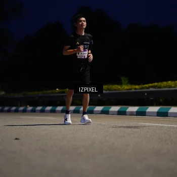 Runner Photo 7439207