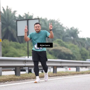 Runner Photo 7439223