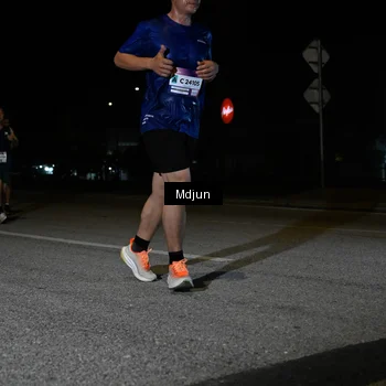 Runner Photo 7439234