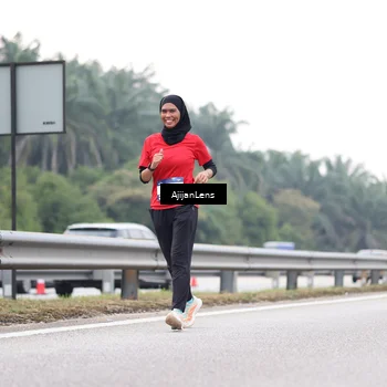 Runner Photo 7439249