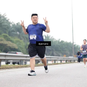 Runner Photo 7439252
