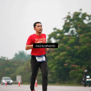 Runner Photo 7439254
