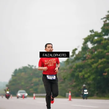 Runner Photo 7439258
