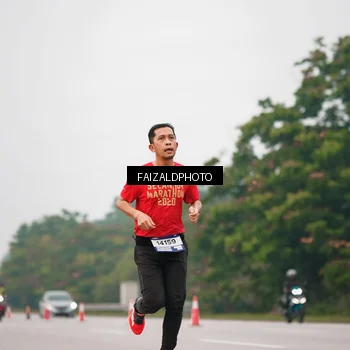 Runner Photo 7439261