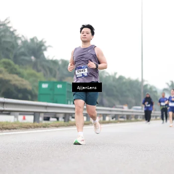 Runner Photo 7439265
