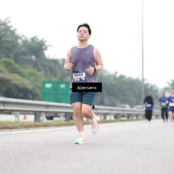 Runner Photo 7439268