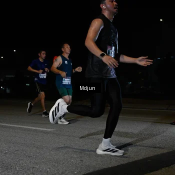 Runner Photo 7439272