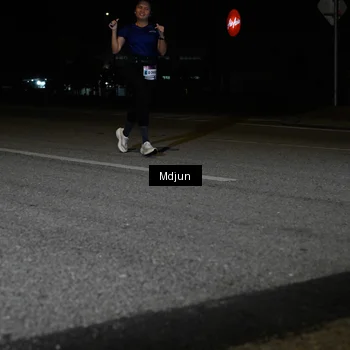 Runner Photo 7439280