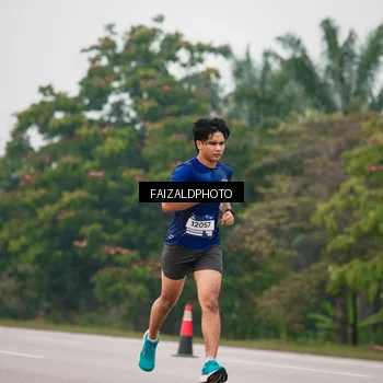 Runner Photo 7439288