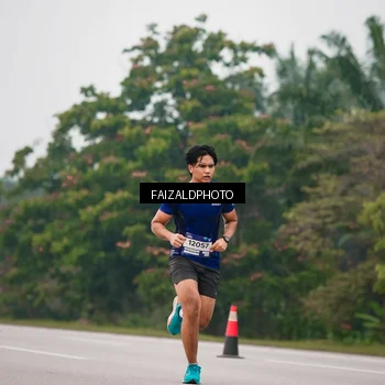 Runner Photo 7439290