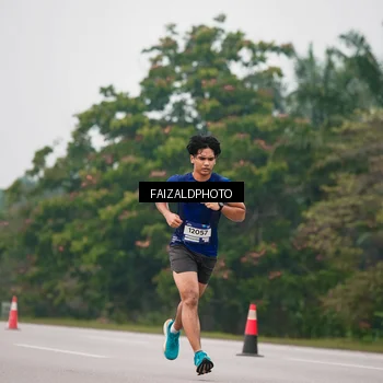 Runner Photo 7439293
