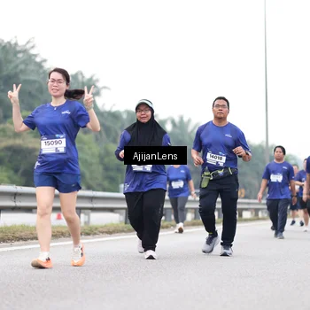 Runner Photo 7439297