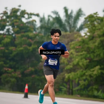 Runner Photo 7439300