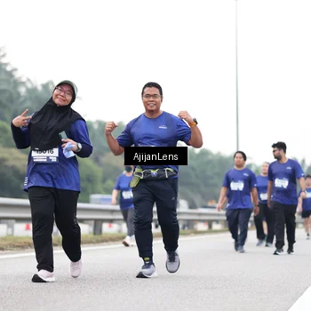 Runner Photo 7439320