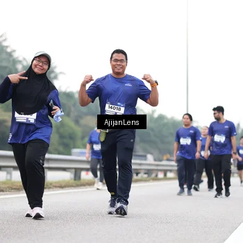 Runner Photo 7439321