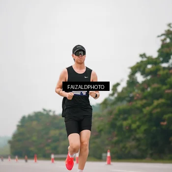Runner Photo 7439326