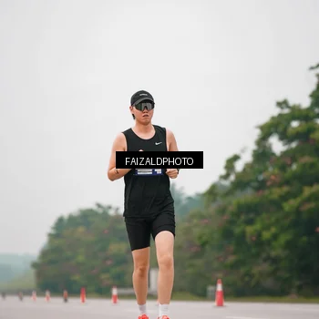 Runner Photo 7439338
