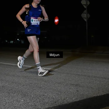 Runner Photo 7439341