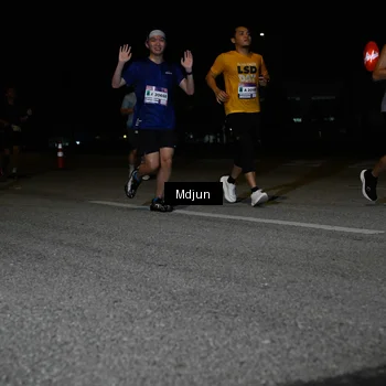 Runner Photo 7439355