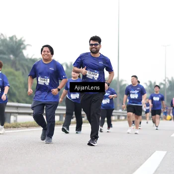 Runner Photo 7439357