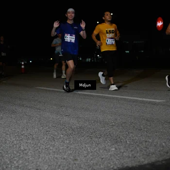 Runner Photo 7439359