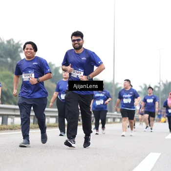 Runner Photo 7439362