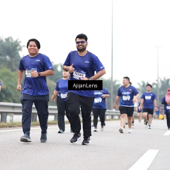Runner Photo 7439372