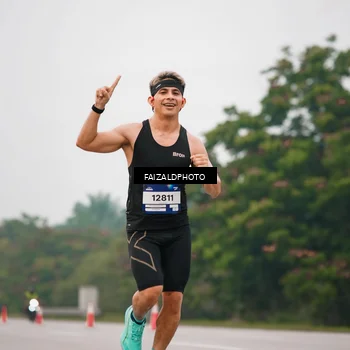 Runner Photo 7439411
