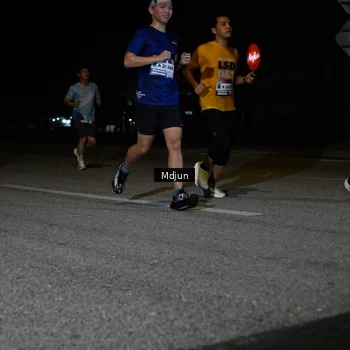 Runner Photo 7439416