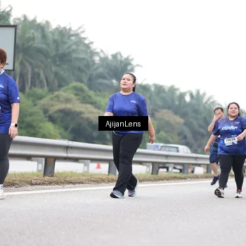 Runner Photo 7439423