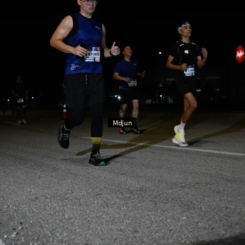 Runner Photo 7439425