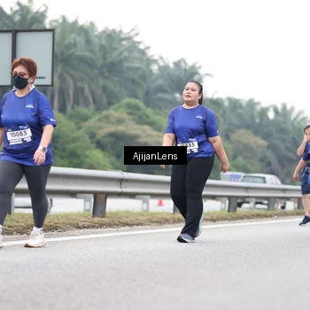 Runner Photo 7439427