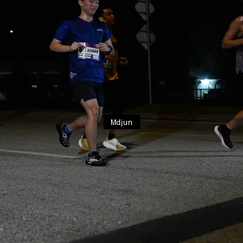 Runner Photo 7439429
