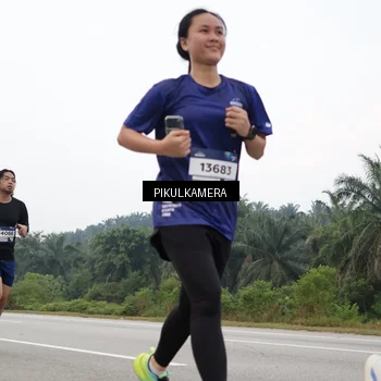Runner Photo 7439447