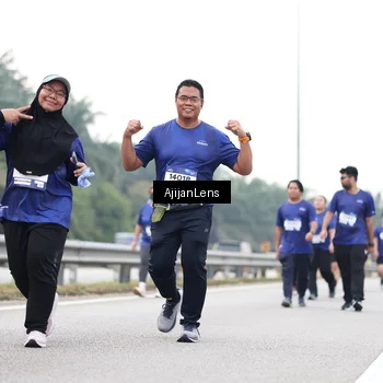 Runner Photo 7439452