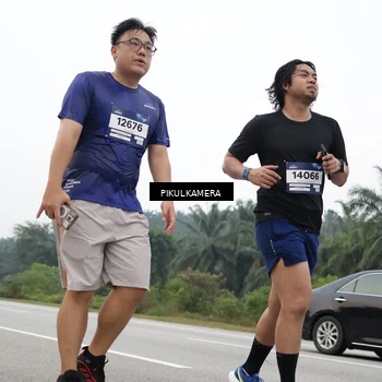 Runner Photo 7439455
