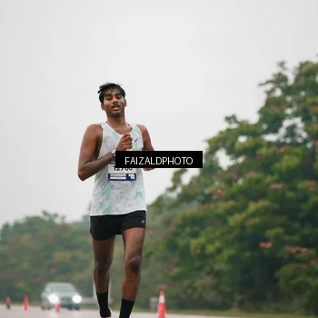 Runner Photo 7439457