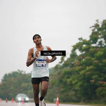 Runner Photo 7439458