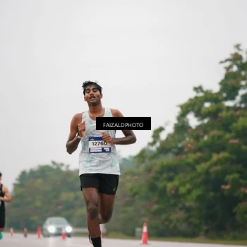 Runner Photo 7439465