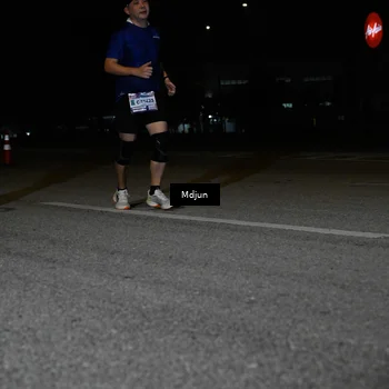 Runner Photo 7439475