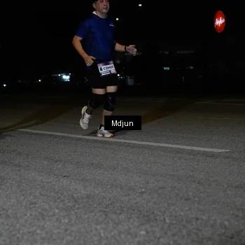 Runner Photo 7439483