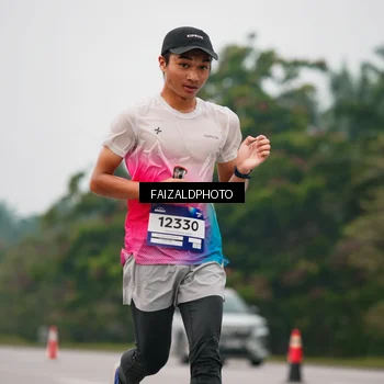 Runner Photo 7439486